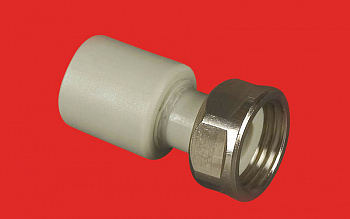 Муфта полипропилен 20х1/2" с накидной гайкой для хол. воды (пластик) FV-plast Муфта полипропилен 20х1/2" с накидной гайкой для хол. воды (пластик) FV-plast